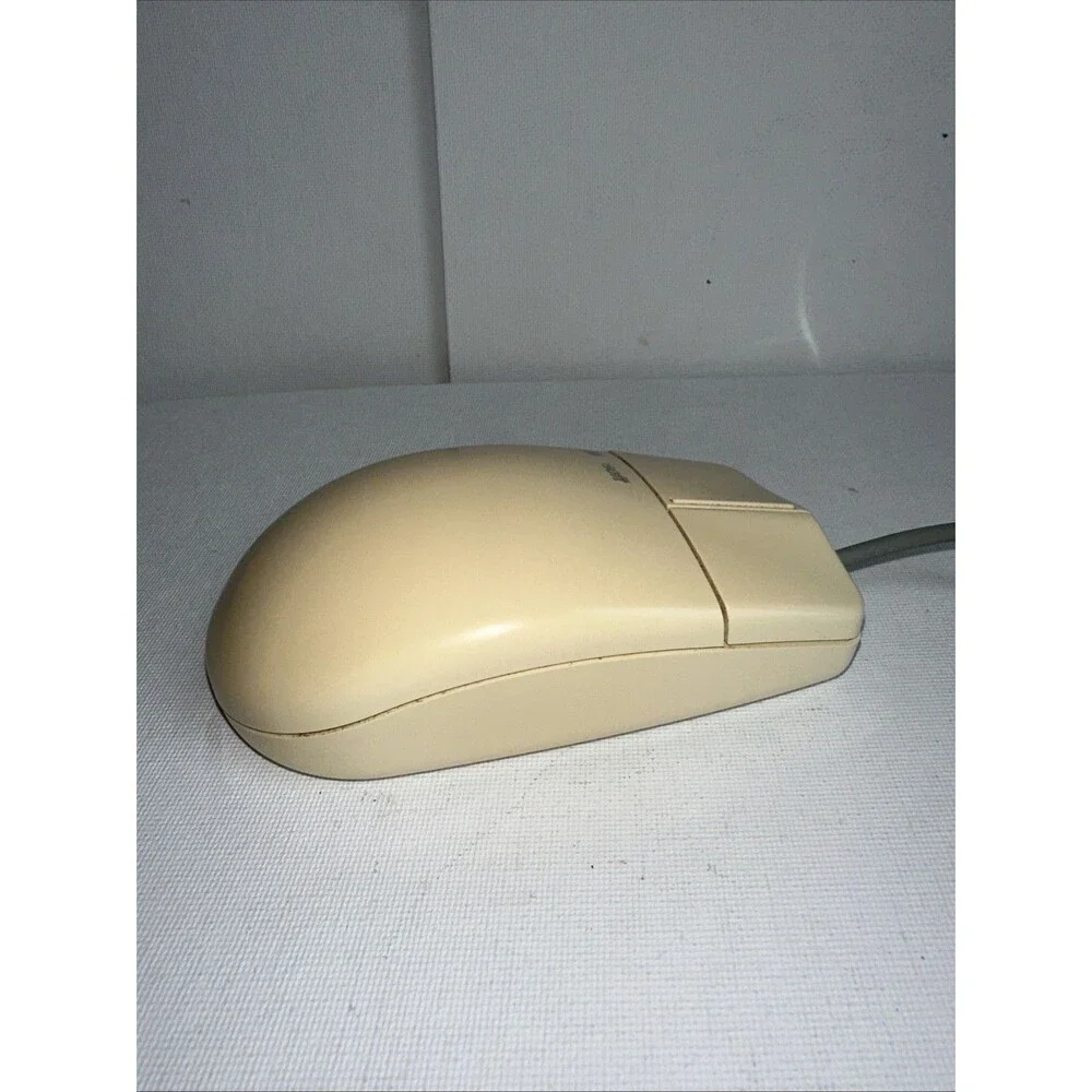 Vintage Microsoft Mouse Port Compatible Mouse 2.0 Serial DB9 Beige